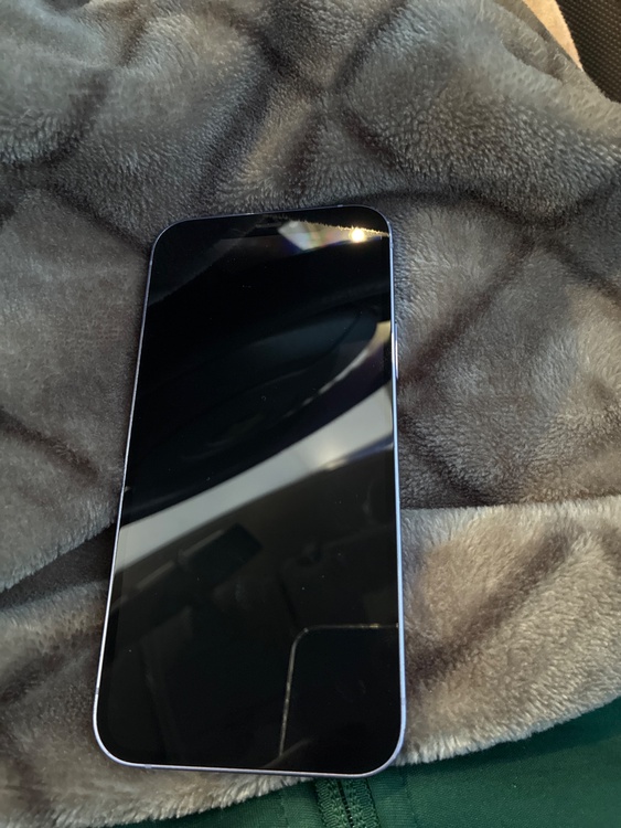 iPhone 12 64GB Softbank（スマホ）の商品画像 - 査定依頼日：2026年4月13日 - 最高査定価格：24,000円