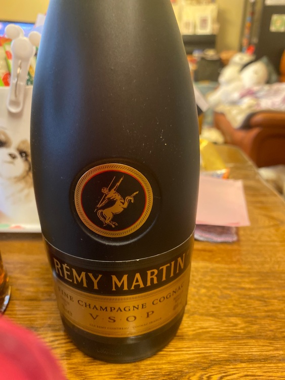 ブランデー レミーマルタン （お酒）の商品画像 - 査定依頼日：2025年10月5日 - 最高査定価格：2,000円
