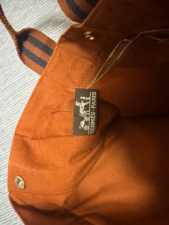 エルメス　フールトゥ　キャンバス　トートバッグ（ブランドバッグ）の商品画像 - 査定依頼日：2026年8月27日 - 最高査定価格：12,000円
