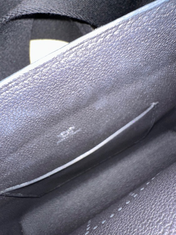 ヴィドポッシュ　（ブランドバッグ）の商品画像 - 査定依頼日：2025年11月16日 - 最高査定価格：430,000円