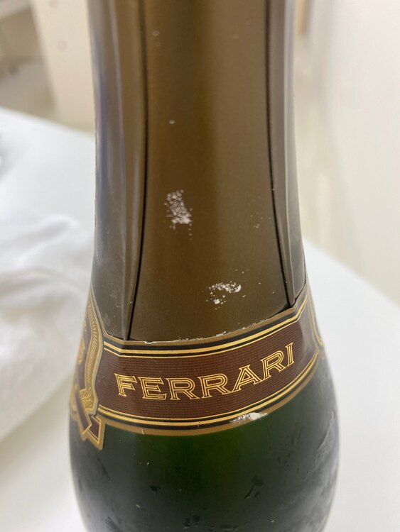 ワイン ワイン(その他) （お酒）の商品画像 - 査定依頼日：2025年5月29日 - 最高査定価格：1,000円