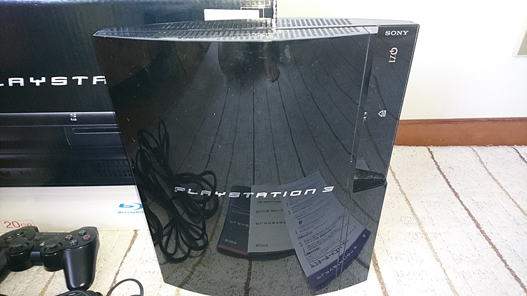 プレステ3 20GB CECHＢ00（ゲーム機本体・ゲームソフト）の商品画像 - 査定依頼日：2020年5月12日 - 最高査定価格：3,000円