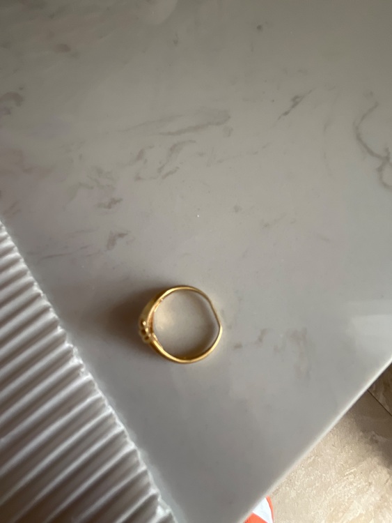 金の指輪　k18 11号（金・貴金属）の商品画像 - 査定依頼日：2025年6月17日 - 最高査定価格：50,000円