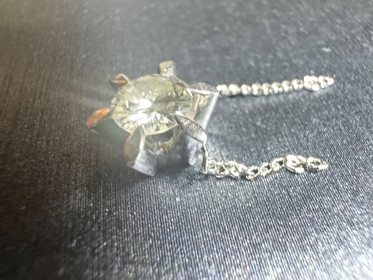 ダイヤモンド（金・貴金属）の商品画像 - 査定依頼日：2025年7月22日 - 最高査定価格：150,000円