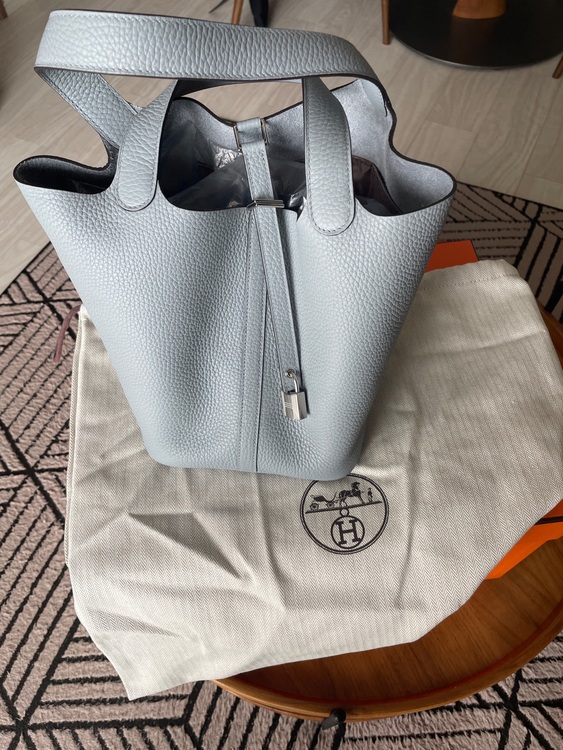 エルメス ピコタン （ブランドバッグ）の商品画像 - 査定依頼日：2025年9月20日 - 最高査定価格：520,000円