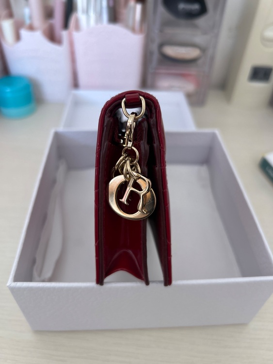 ディオール  （ブランドバッグ）の商品画像 - 査定依頼日：2025年10月28日 - 最高査定価格：44,000円