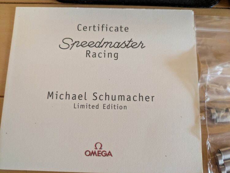 オメガ スピードマスター 3519 0（高級時計）の商品画像 - 査定依頼日：2025年8月17日 - 最高査定価格：390,000円