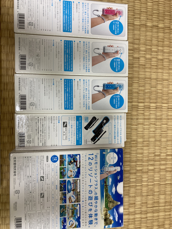 Wii本体 Wiiスポーツリゾート同梱版(クロ)（ゲーム機本体・ゲームソフト）の商品画像 - 査定依頼日：2021年7月9日 - 最高査定価格：600円