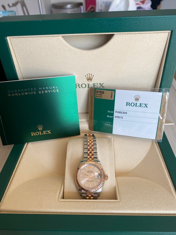 ロレックス デイトジャスト 27917（高級時計）の商品画像 - 査定依頼日：2025年2月16日 - 最高査定価格：1,460,000円