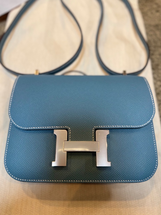 コンスタンスミニ（ブランドバッグ）の商品画像 - 査定依頼日：2026年4月1日 - 最高査定価格：1,600,000円