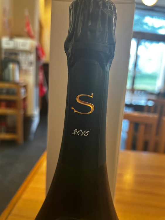 シャンパン サロン（お酒）の商品画像 - 査定依頼日：2026年6月30日 - 最高査定価格：130,000円
