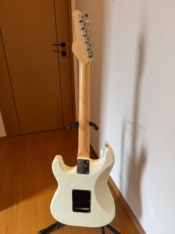 ストラト　ジェフベック（ピアノ・楽器・PA機材）の商品画像 - 査定依頼日：2026年4月19日 - 最高査定価格：80,000円