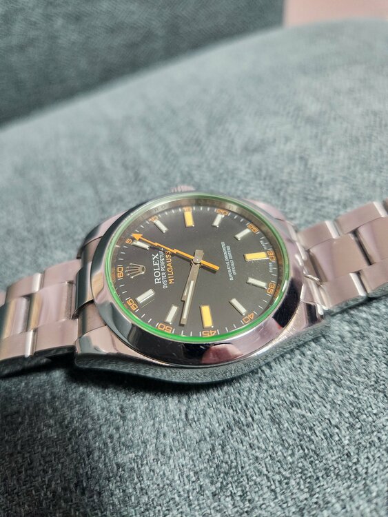ロレックス ミルガウス （高級時計）の商品画像 - 査定依頼日：2026年3月16日 - 最高査定価格：1,500,000円