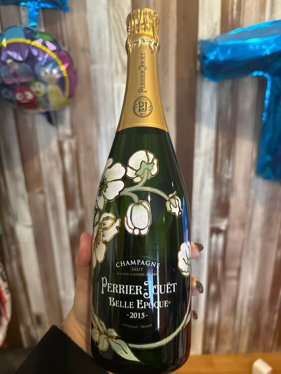 ベルエポック（お酒）の商品画像 - 査定依頼日：2025年2月13日 - 最高査定価格：18,000円