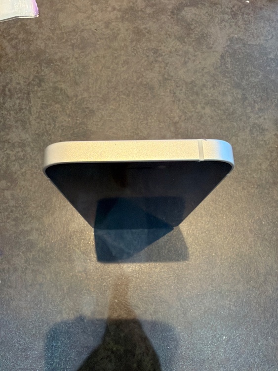 iPhone 12 mini 128GB SIMフリー（スマホ）の商品画像 - 査定依頼日：2026年3月1日 - 最高査定価格：22,000円