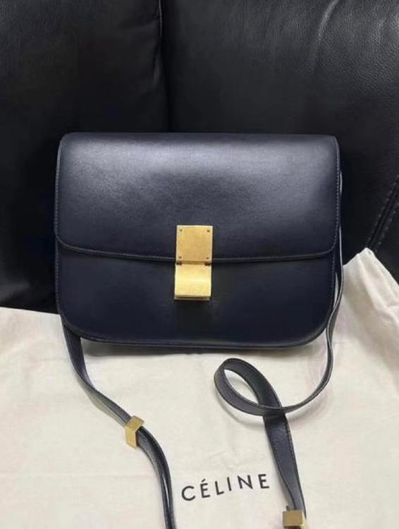 celine（古着・ファッション）の商品画像 - 査定依頼日：2025年6月30日 - 最高査定価格：70,000円