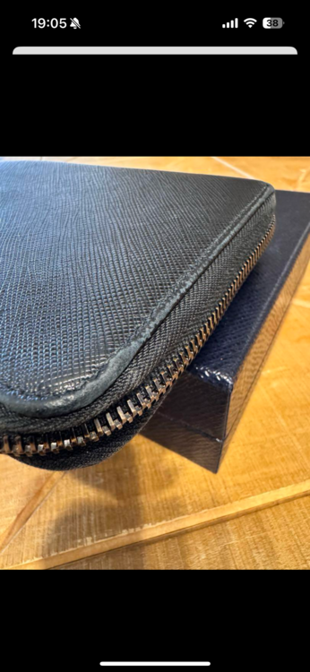 プラダ  （ブランドバッグ）の商品画像 - 査定依頼日：2025年4月24日 - 最高査定価格：6,000円