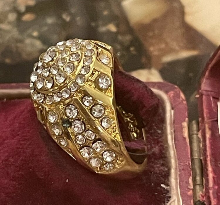 不明（金・貴金属）の商品画像 - 査定依頼日：2026年1月31日 - 最高査定価格：100,000円