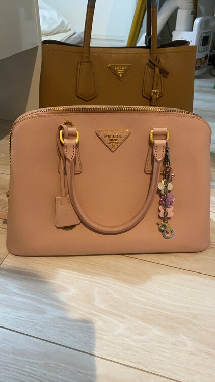 サフィアーノ（ブランドバッグ）の商品画像 - 査定依頼日：2025年3月23日 - 最高査定価格：70,000円