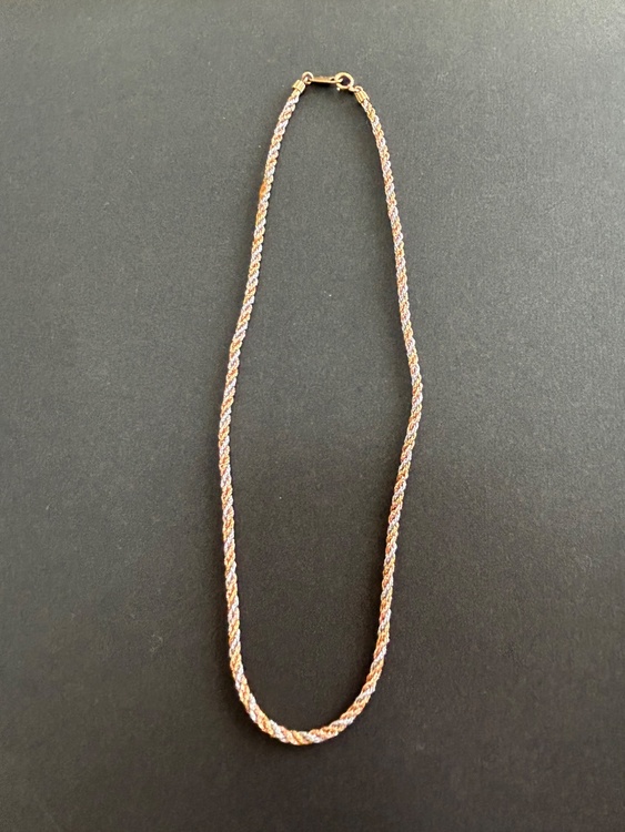 ネックレス（金・貴金属）の商品画像 - 査定依頼日：2026年1月6日 - 最高査定価格：120,000円