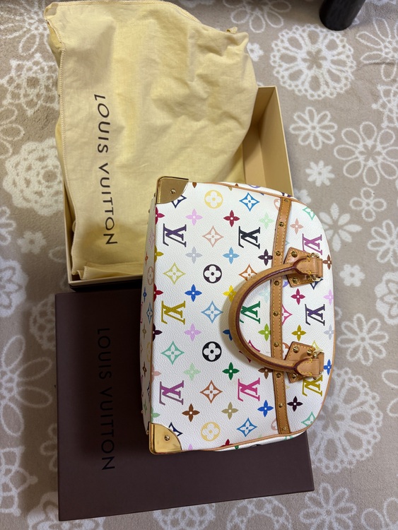ルイヴィトン マルチカラー （ブランドバッグ）の商品画像 - 査定依頼日：2025年10月28日 - 最高査定価格：180,000円