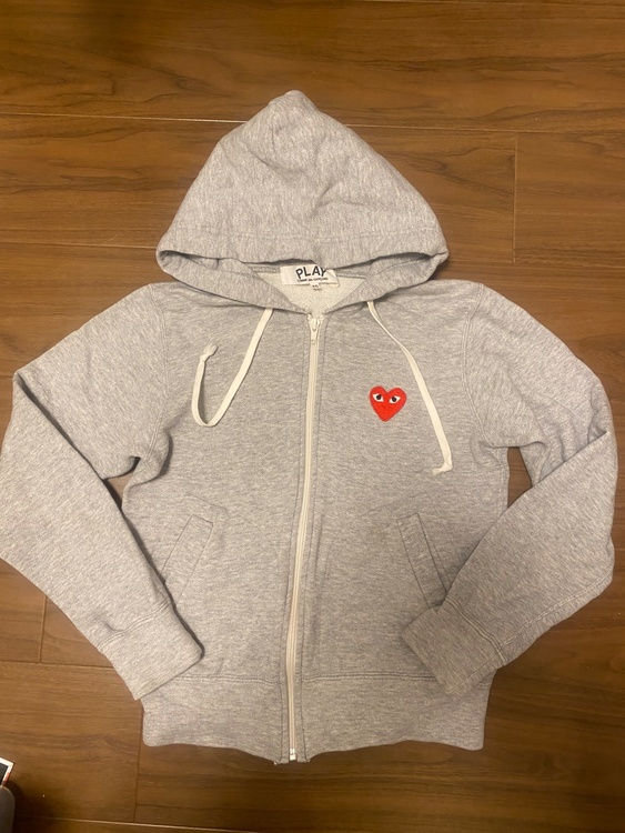 トレーナーパーカー（古着・ファッション）の商品画像 - 査定依頼日：2026年2月17日 - 最高査定価格：1,000円