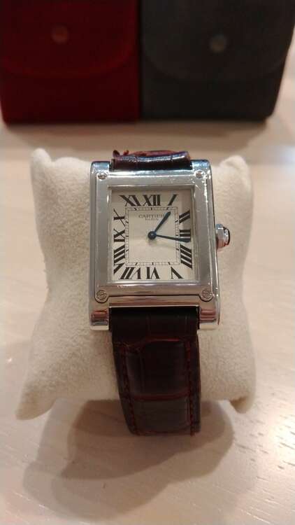 カルティエ タンク MG24850（高級時計）の商品画像 - 査定依頼日：2024年12月9日 - 最高査定価格：400,000円