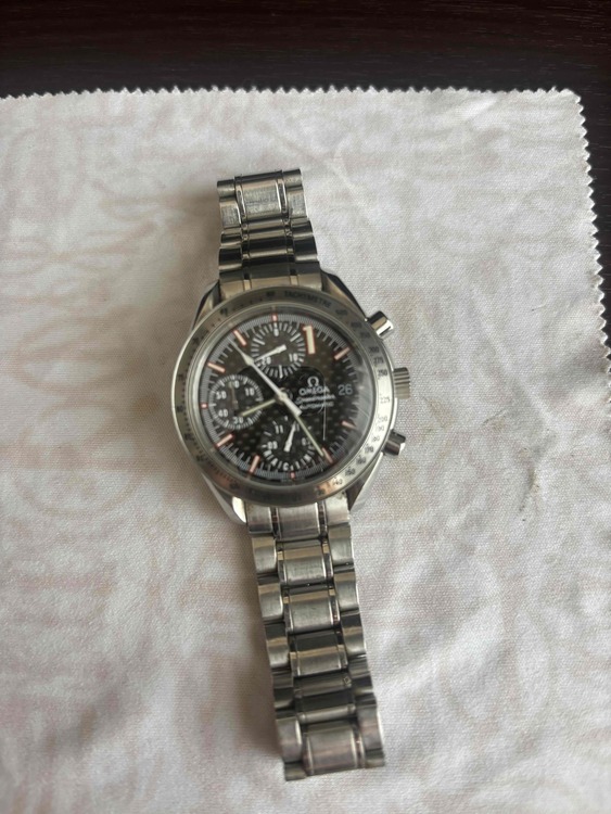 オメガ スピードマスター 3519-5（高級時計）の商品画像 - 査定依頼日：2025年3月23日 - 最高査定価格：350,000円