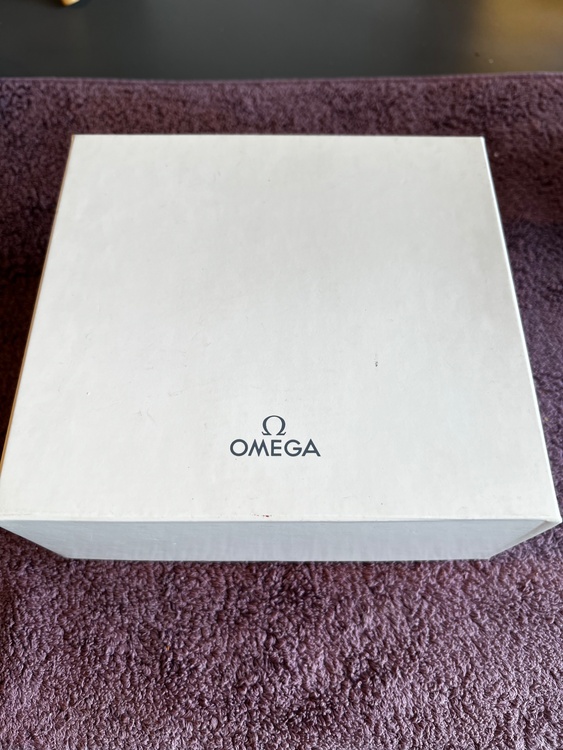 オメガスピードマスタープロフェッショナル（高級時計）の商品画像 - 査定依頼日：2026年3月26日 - 最高査定価格：650,000円