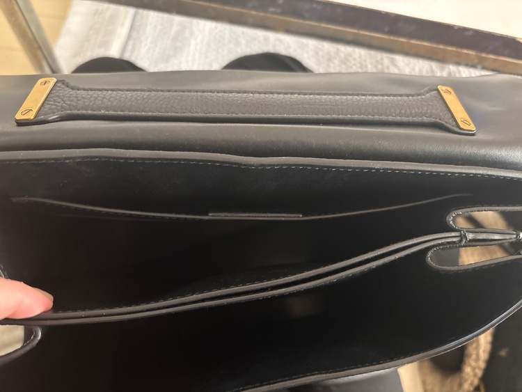 フェラガモ  （ブランドバッグ）の商品画像 - 査定依頼日：2026年1月23日 - 最高査定価格：45,000円