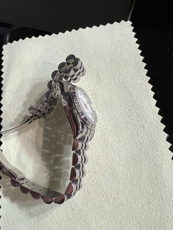 ロレックス デイトジャスト 17917（高級時計）の商品画像 - 査定依頼日：2026年3月19日 - 最高査定価格：1,100,000円