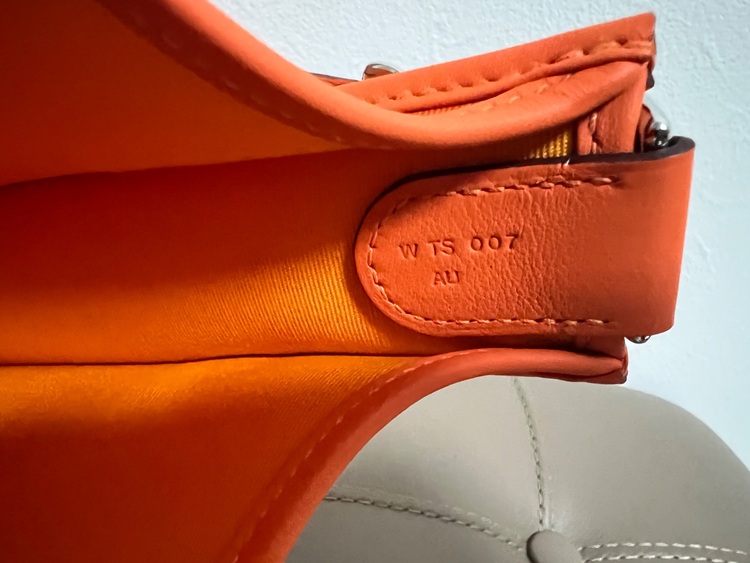 エルメス　ネオエブリン29（ブランドバッグ）の商品画像 - 査定依頼日：2025年8月10日 - 最高査定価格：330,000円