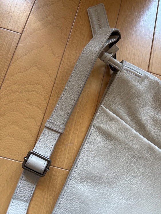 その他 その他 （ブランドバッグ）の商品画像 - 査定依頼日：2026年5月10日 - 最高査定価格：8,000円