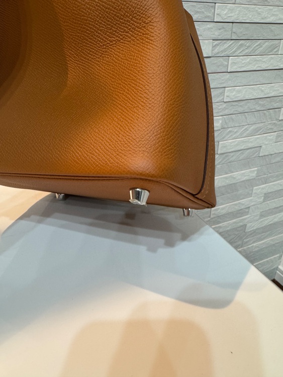 ピコタンpm　トレサージュ（ブランドバッグ）の商品画像 - 査定依頼日：2025年8月19日 - 最高査定価格：330,000円