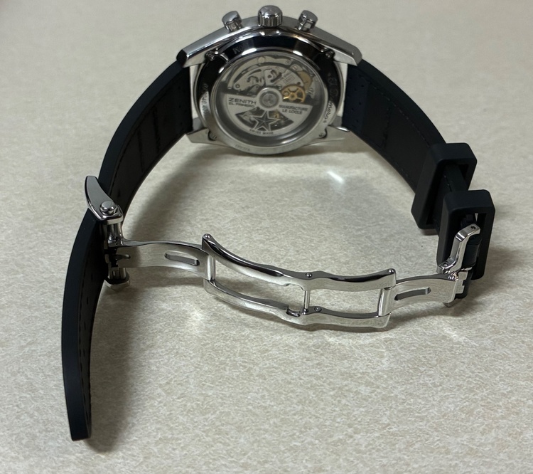 ゼニス　エルプリメロ　1969（高級時計）の商品画像 - 査定依頼日：2026年4月15日 - 最高査定価格：500,000円