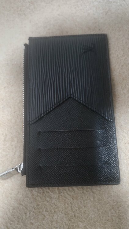 ルイヴィトン エピ （ブランドバッグ）の商品画像 - 査定依頼日：2026年3月31日 - 最高査定価格：40,000円