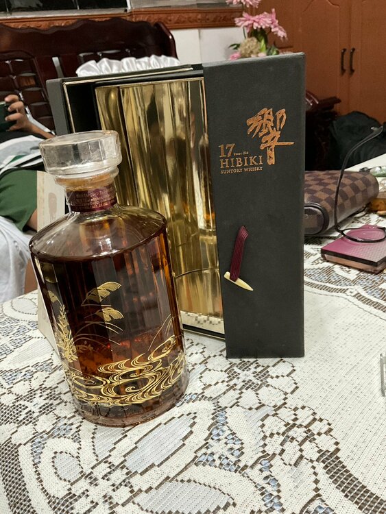 ウイスキー サントリー響 （お酒）の商品画像 - 査定依頼日：2026年1月23日 - 最高査定価格：1,000,000円