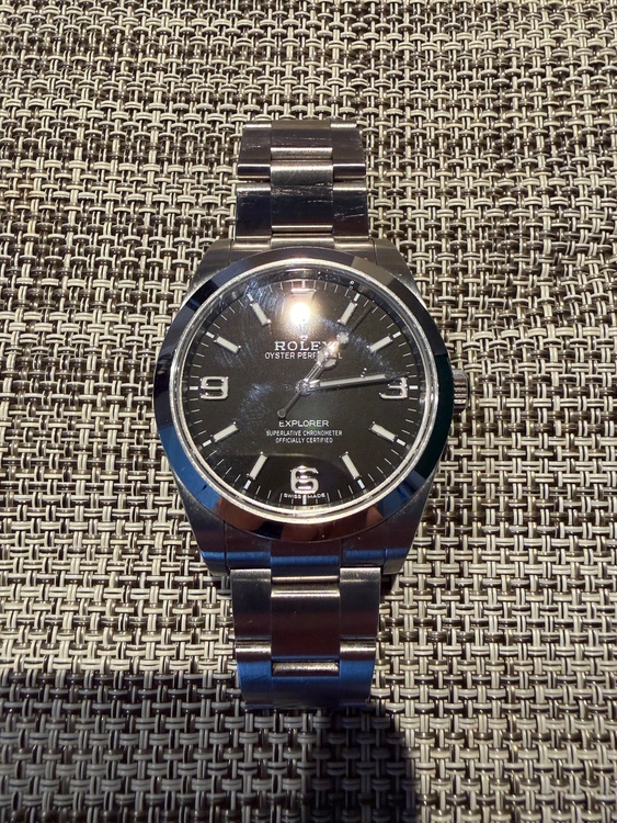 ロレックス エクスプローラー 21427（高級時計）の商品画像 - 査定依頼日：2026年1月9日 - 最高査定価格：1,200,000円