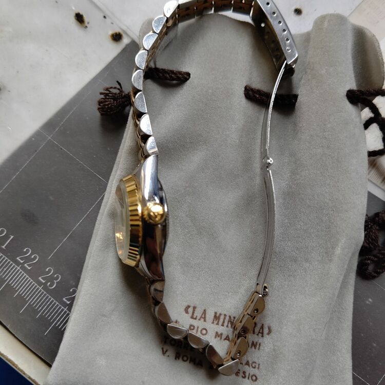 ロレックス デイトジャスト 69174（高級時計）の商品画像 - 査定依頼日：2025年6月23日 - 最高査定価格：630,000円