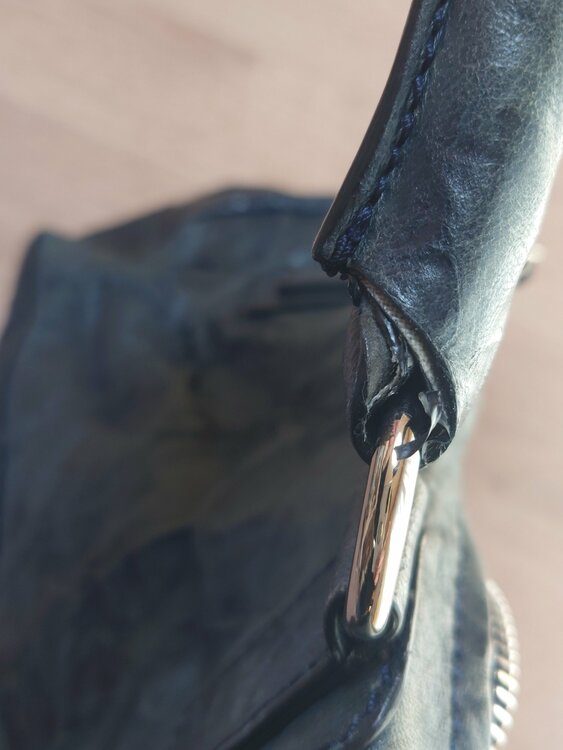 ジバンシイ　パンドラ（ブランドバッグ）の商品画像 - 査定依頼日：2026年4月21日 - 最高査定価格：25,000円