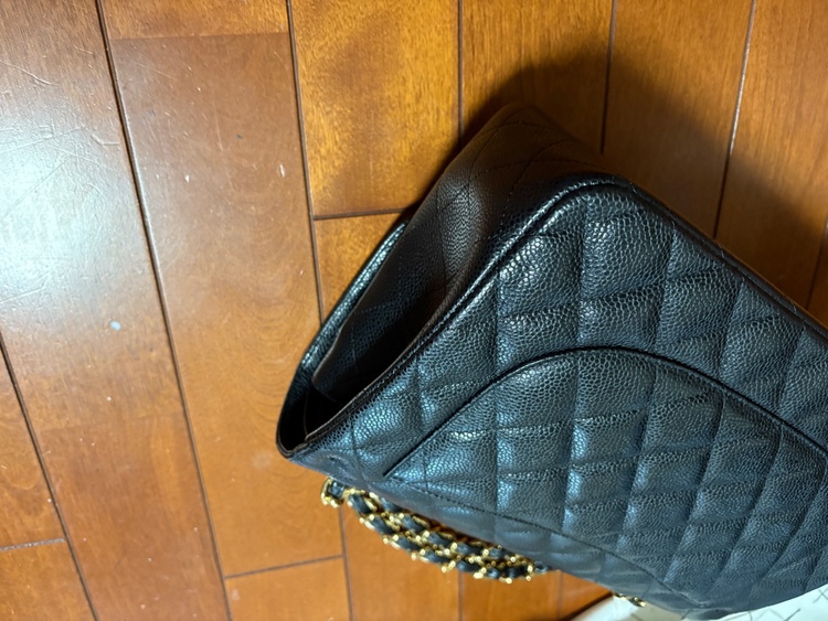 キャビアスキンマトラッセ（ブランドバッグ）の商品画像 - 査定依頼日：2025年12月23日 - 最高査定価格：950,000円