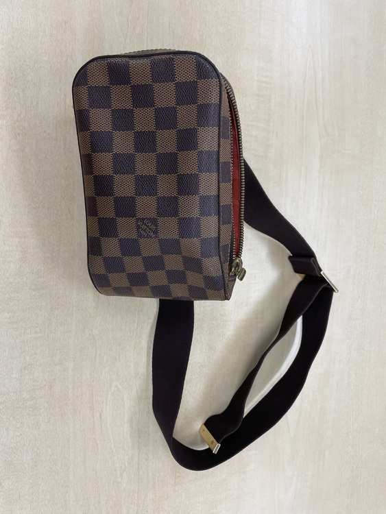 ジェロニモス（ブランドバッグ）の商品画像 - 査定依頼日：2022年7月20日 - 最高査定価格：45,000円