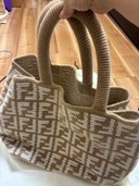 ショッパーバッグ　ラージ（ブランドバッグ）の商品画像 - 査定依頼日：2025年10月18日 - 最高査定価格：135,000円