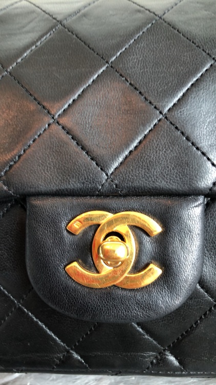 CHANELマトラッセダブルフラップダブルチェーン（ブランドバッグ）の商品画像 - 査定依頼日：2025年9月1日 - 最高査定価格：290,000円