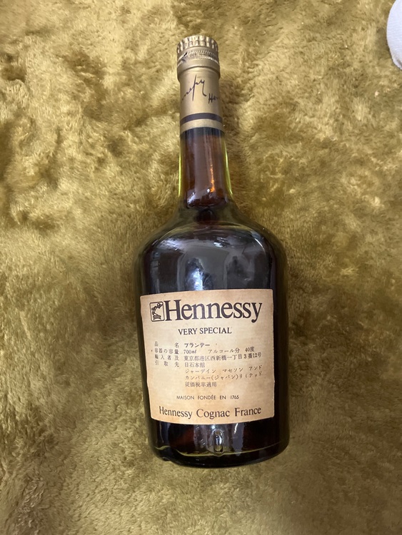 ブランデー ヘネシー （お酒）の商品画像 - 査定依頼日：2025年7月13日 - 最高査定価格：1,500円