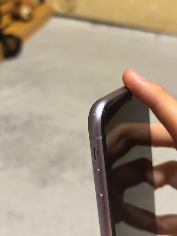 iPhone iPhone11 64GB SIMフリー（スマホ）の商品画像 - 査定依頼日：2026年7月3日 - 最高査定価格：18,500円