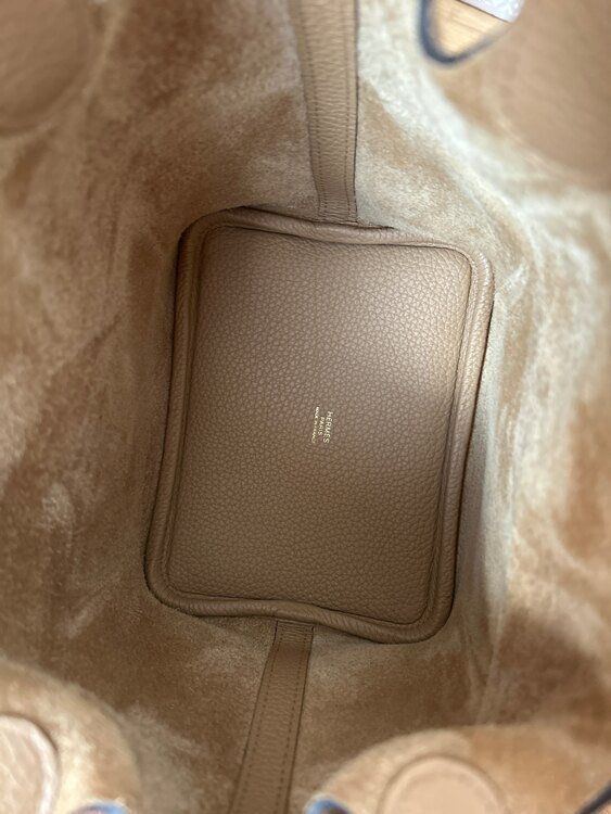 エルメス ピコタン （ブランドバッグ）の商品画像 - 査定依頼日：2025年2月11日 - 最高査定価格：480,000円