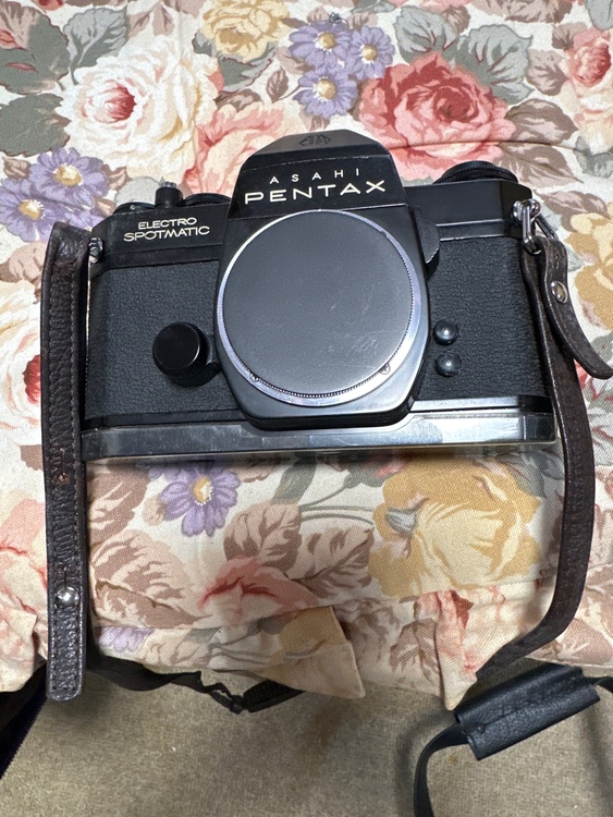 ES（カメラ）の商品画像 - 査定依頼日：2026年4月5日 - 最高査定価格：2,000円