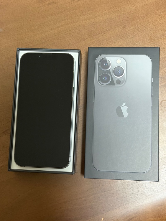 iPhone 13 Pro 256GB SIMフリー（スマホ）の商品画像 - 査定依頼日：2026年1月24日 - 最高査定価格：49,000円