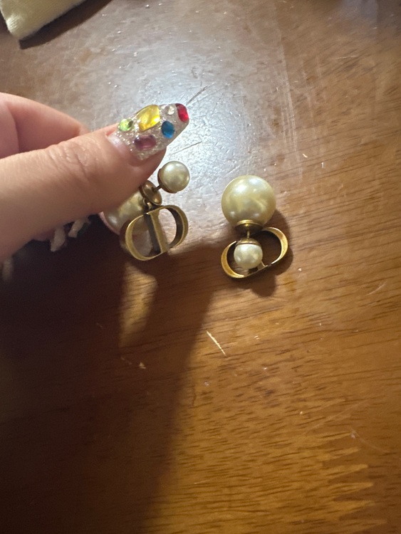 ディオール  （ブランドバッグ）の商品画像 - 査定依頼日：2025年8月18日 - 最高査定価格：47,000円